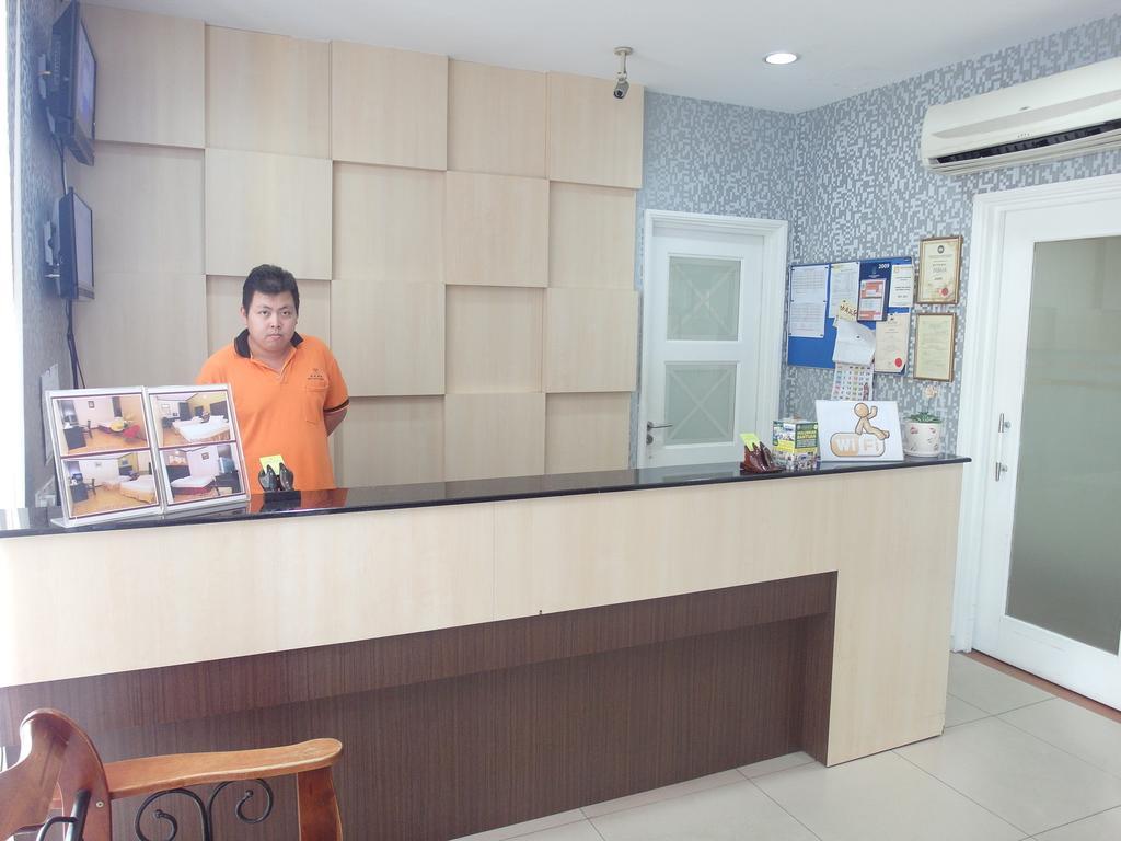 New City Hotel Kajang Buitenkant foto