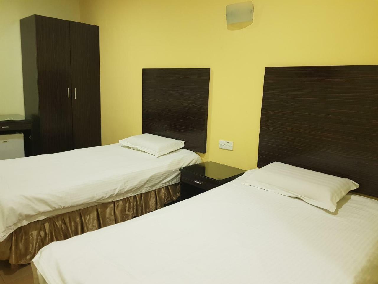 New City Hotel Kajang Buitenkant foto