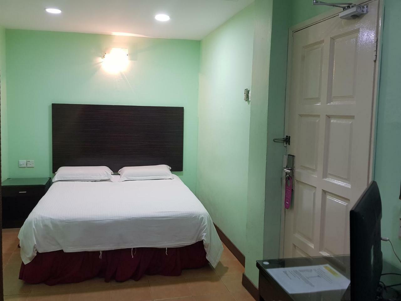 New City Hotel Kajang Buitenkant foto