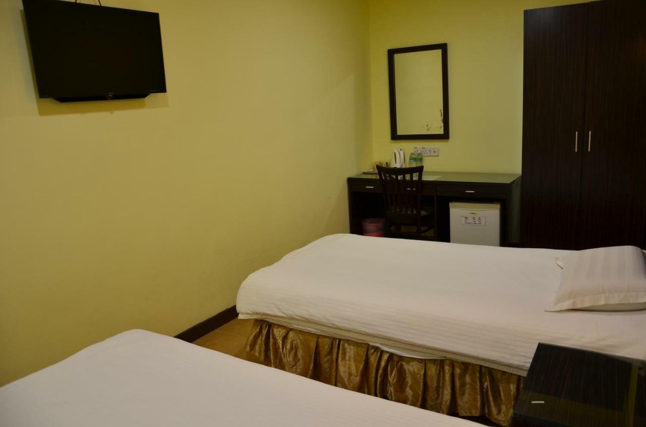 New City Hotel Kajang Buitenkant foto